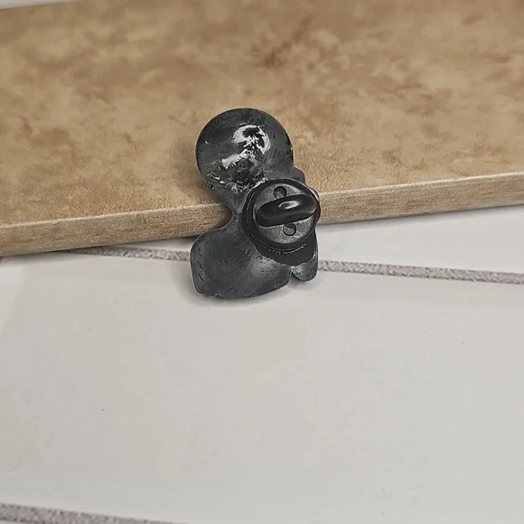 Glittery Green Peace Alien Kids Rubber Pin - Picture 2 of 2